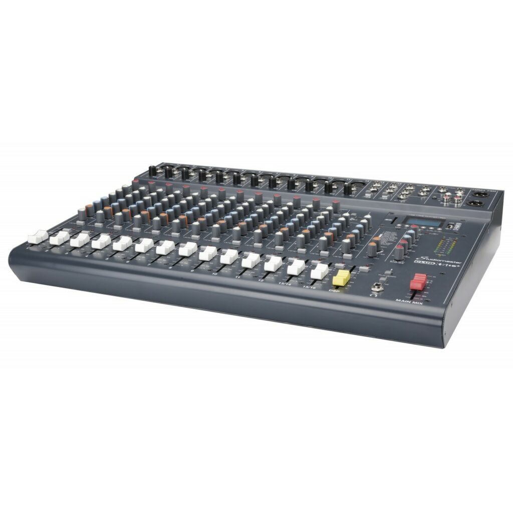 table de mixage studiomaster club xs16+